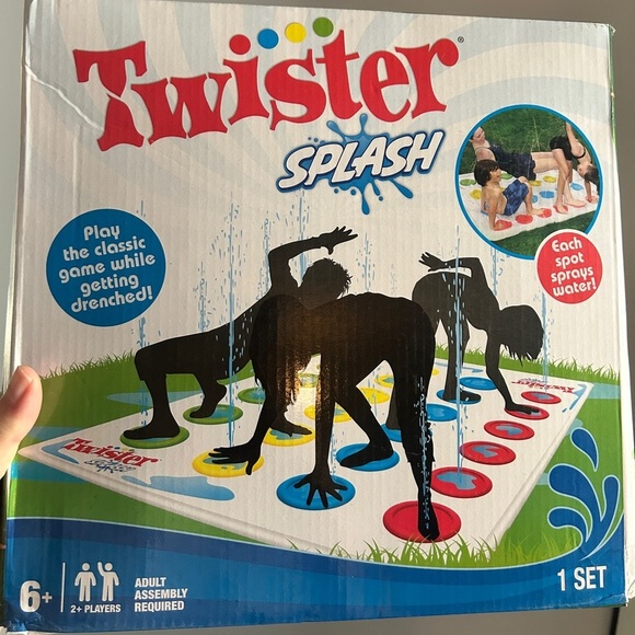 Twister Splash Water Game – NIB (New in Box) - Picture 2 of 3